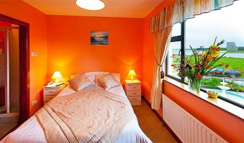 Bed and Breakfast Castle View House Ballylongford Exterior foto